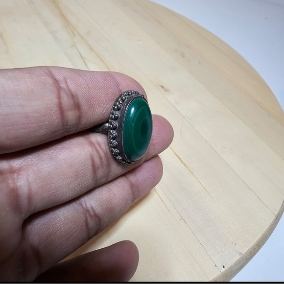 Vintage Sterling Silver 925 Oval Malachite Stone Ring Size 5.5-6 Weighs 10 Grams - Picture 4 of 10